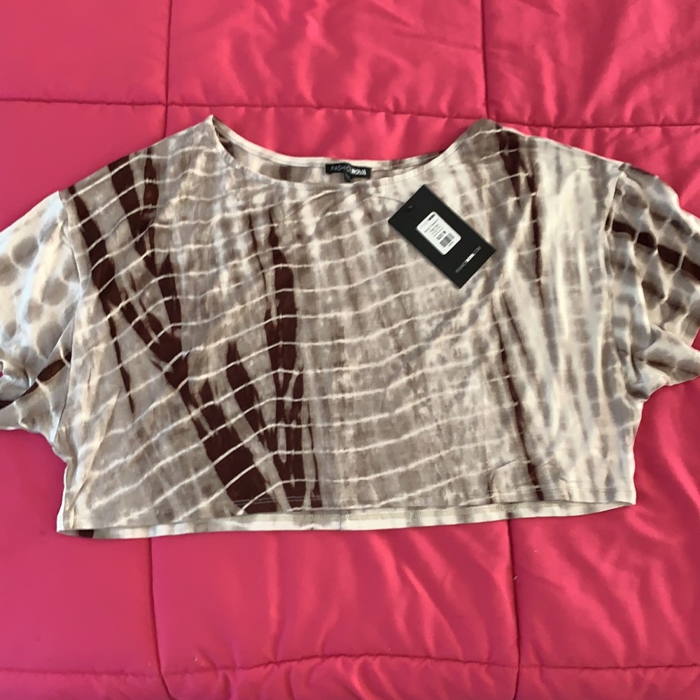 Fashion Nova crop top